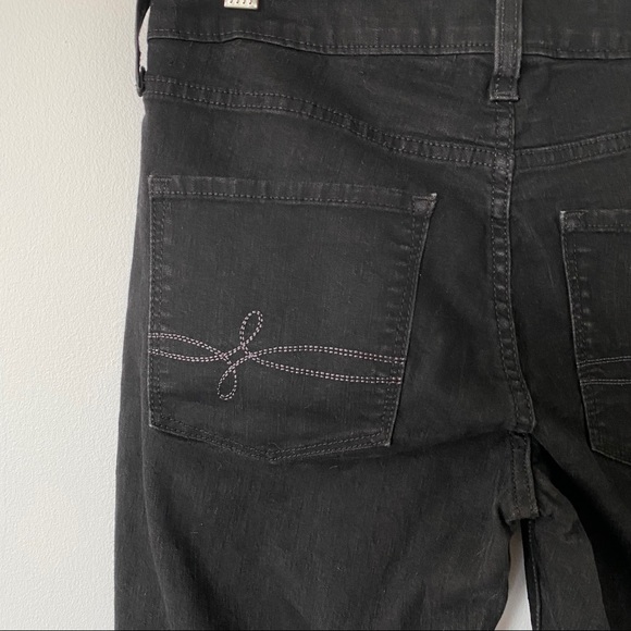 LEVI’s Size 6 Denizen Straight Leg Black Jeans - Picture 7 of 11